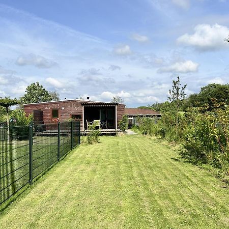 Vrijstaand Chalet Met Veel Buitenruimte En Veranda Zuid-Scharwoude Exteriér fotografie