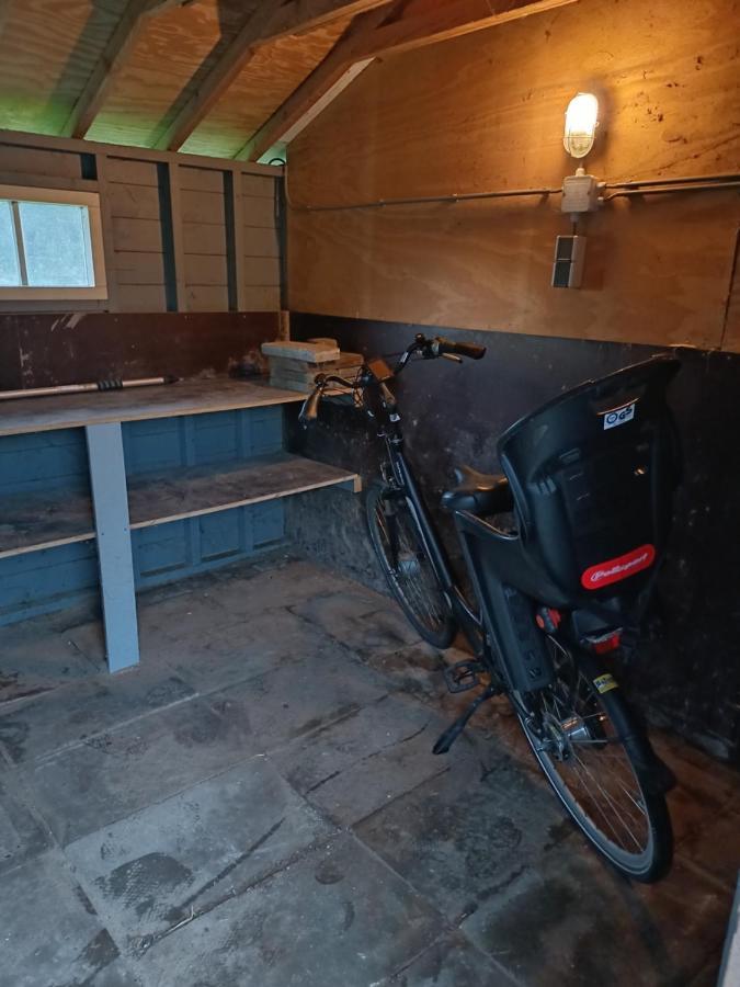 Vrijstaand Chalet Met Veel Buitenruimte En Veranda Zuid-Scharwoude Exteriér fotografie